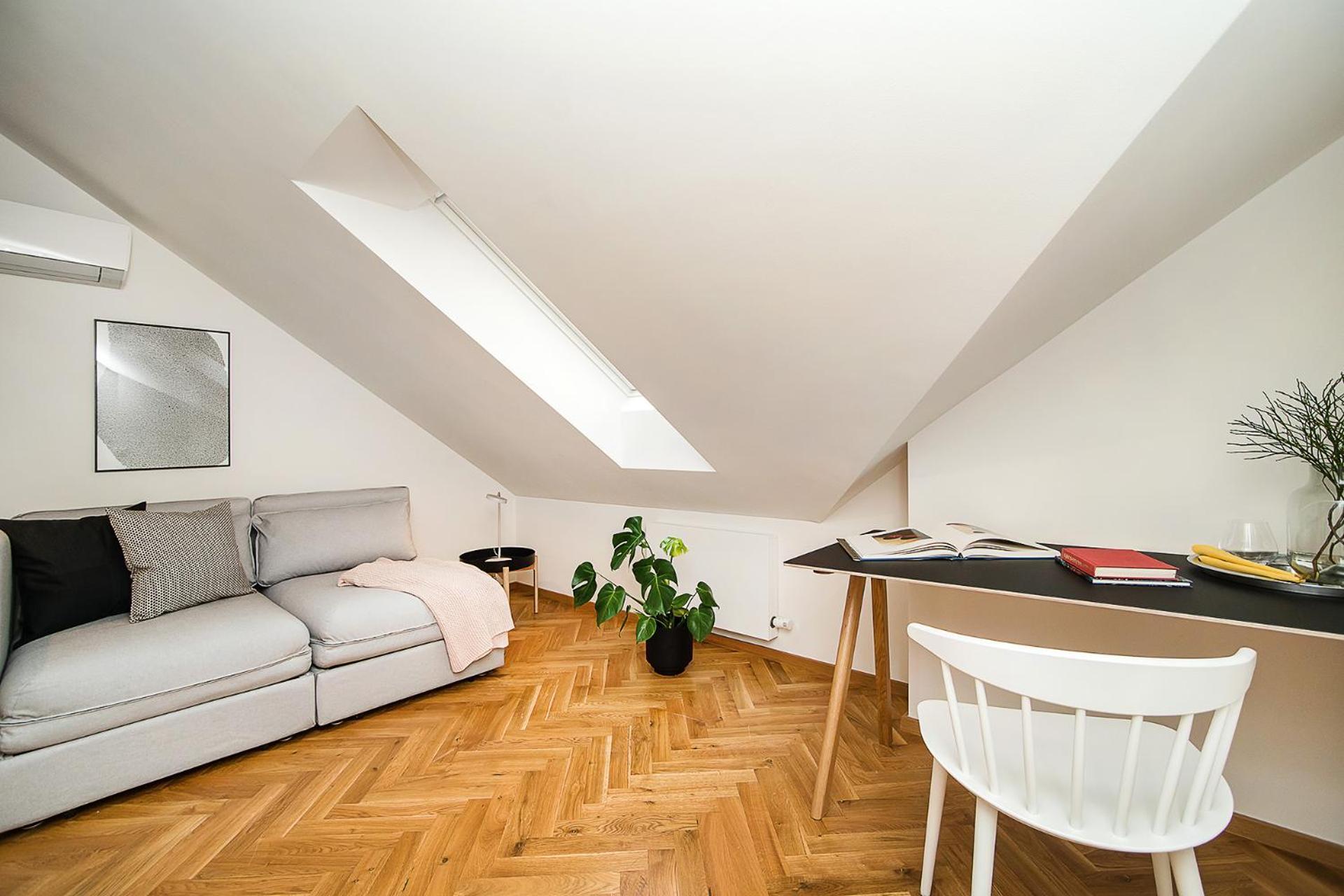 Large And Modern Apartment In The Heart Of Prague Exterior photo